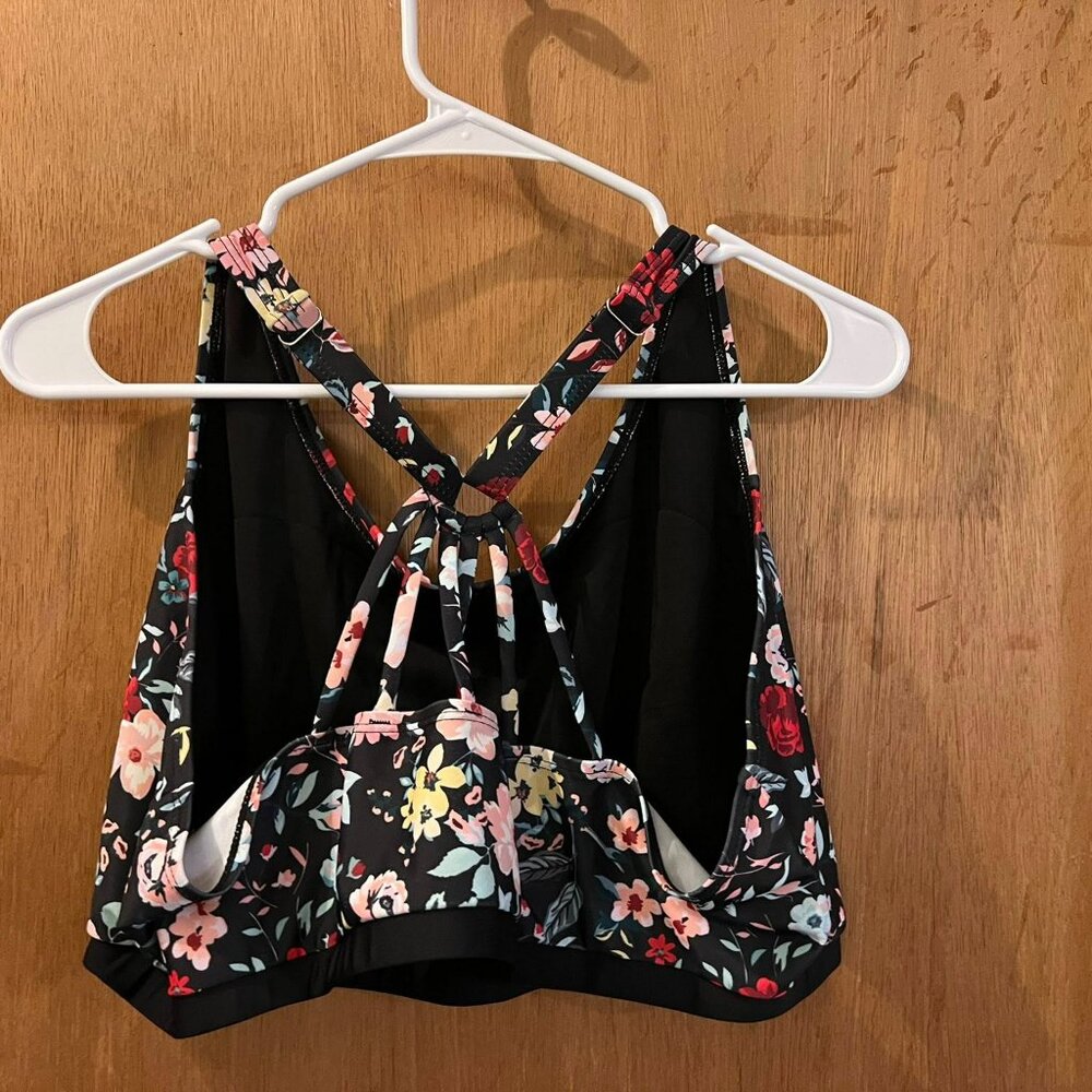 Size 22W - Holipick - Black and Floral Swim Top - Picture 6 of 7